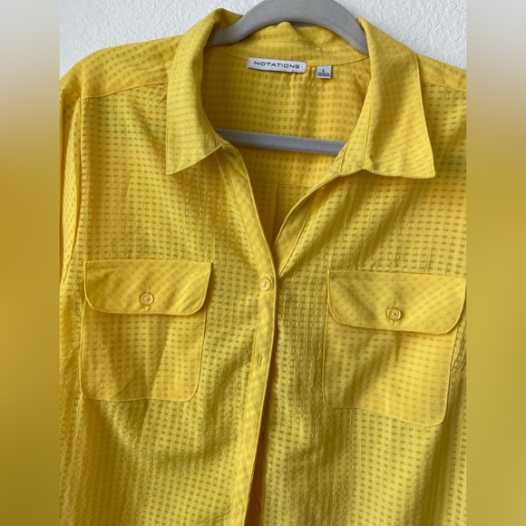 Women front open button down shirt with pockets size large - Picture 10 of 10
